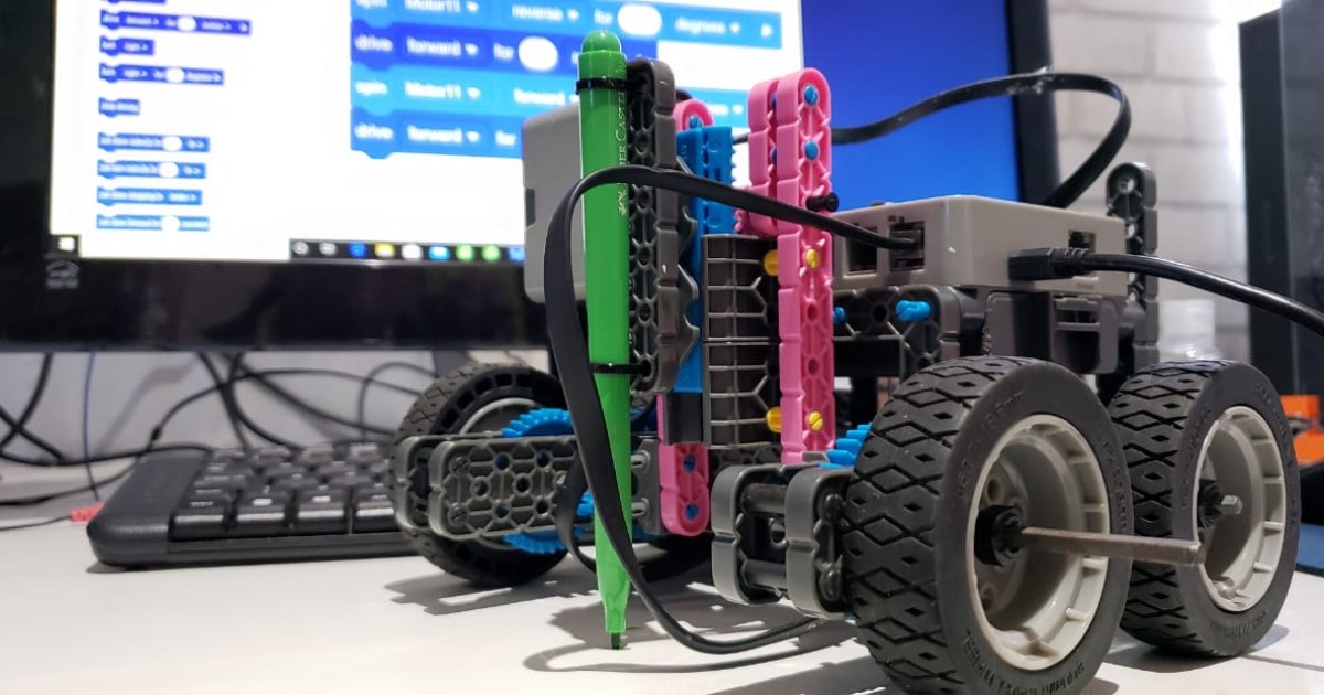 PEN Robotics VEX IQ VEXcode VR Autodesk Community Gallery